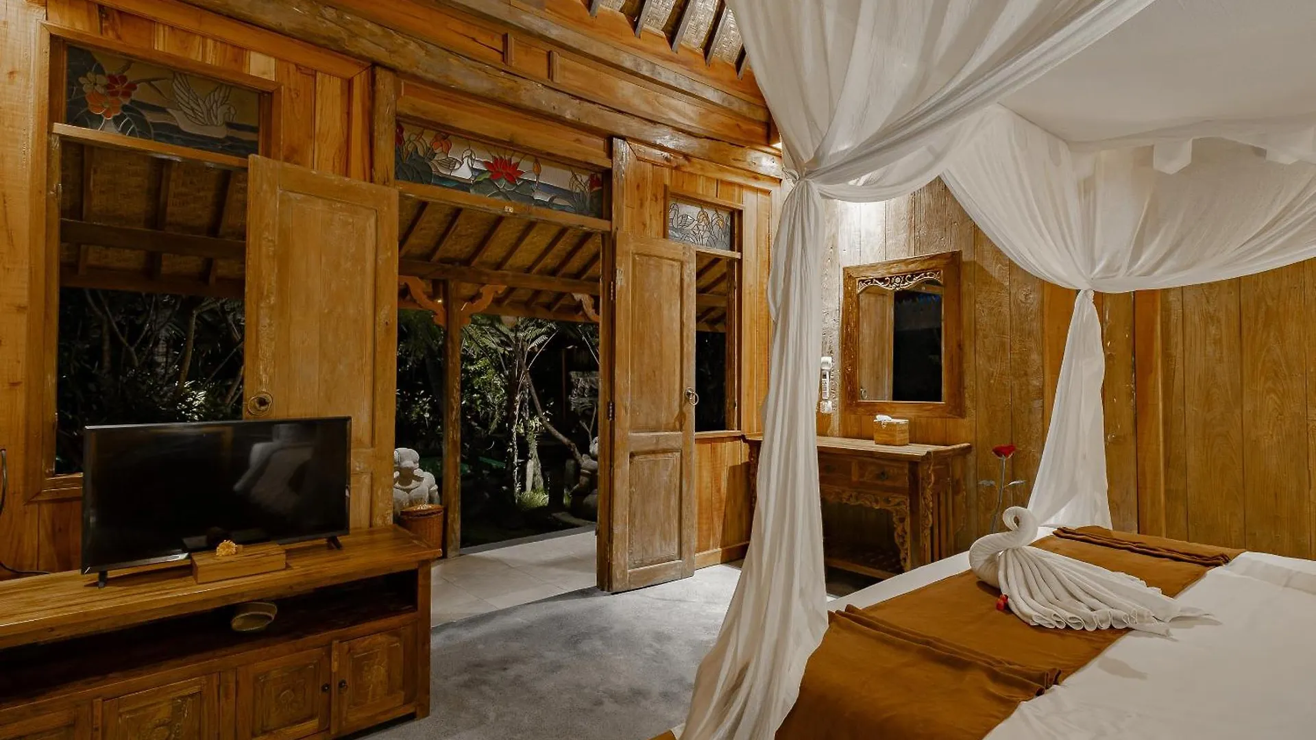 Moringa Ubud Villa