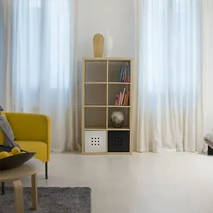 uma-apartments.hotelslidodijesolo.com/