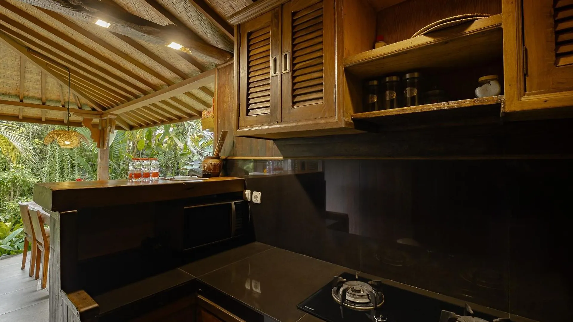 Moringa Ubud Villa Indonesia